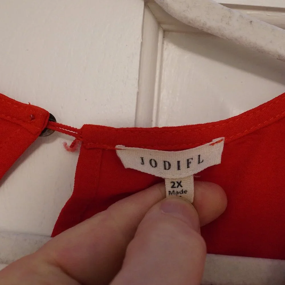 Jodifl Red Ruffle Sleeve Dress 2X V-Neck Tiered Shift Dress - Picture 2 of 4